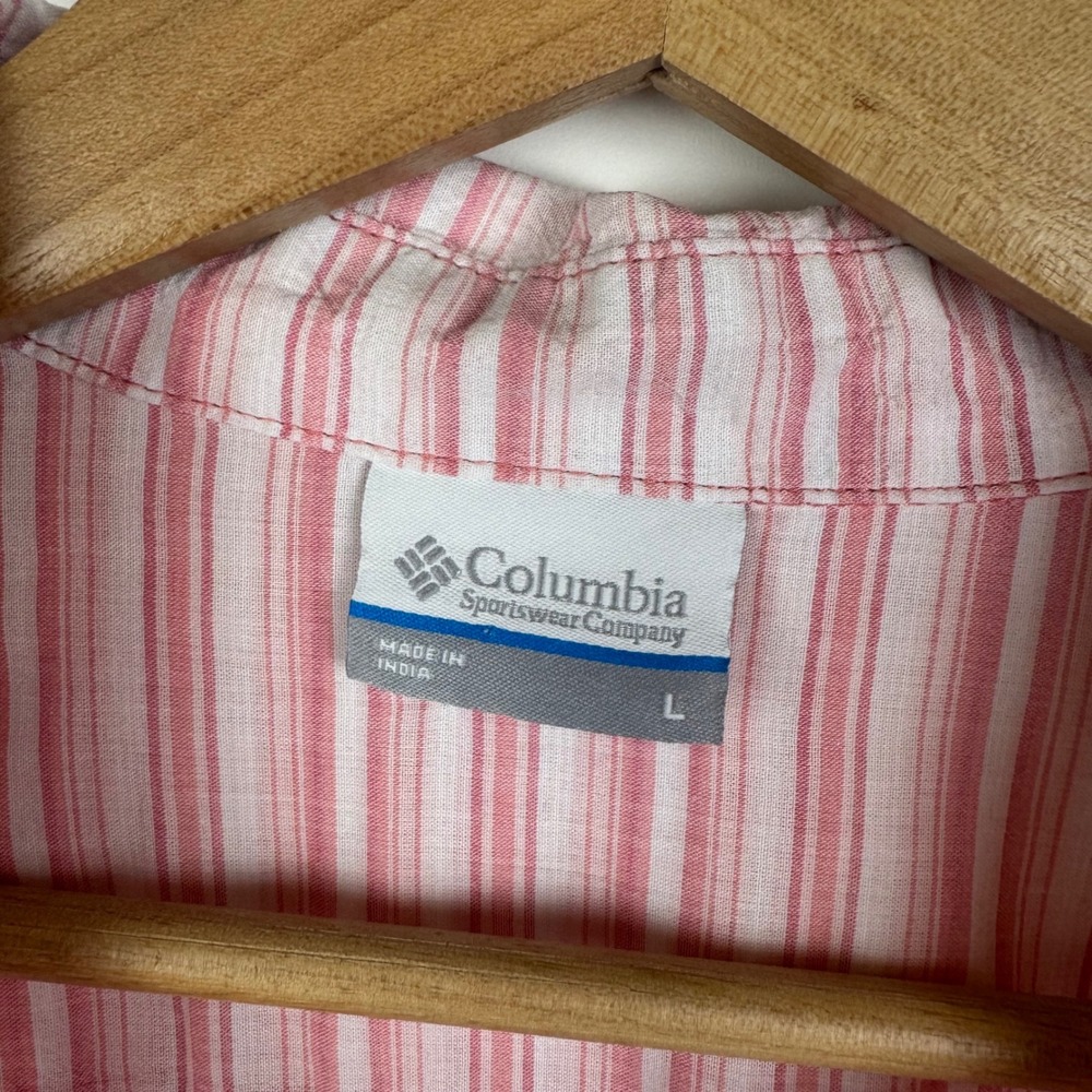 Columbia Pink Striped Shirt Large Roll Tab Lightweight Outdoors Coastal Hiking - Picture 5 of 8